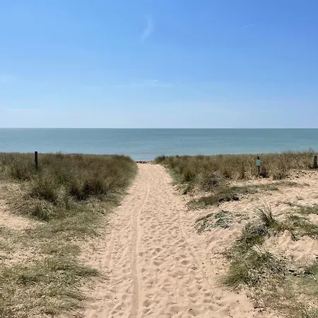 Casa de Férias Maisonnette à Barbâtre, 30m De La Pour 4 Pers - Fr-1-823-57